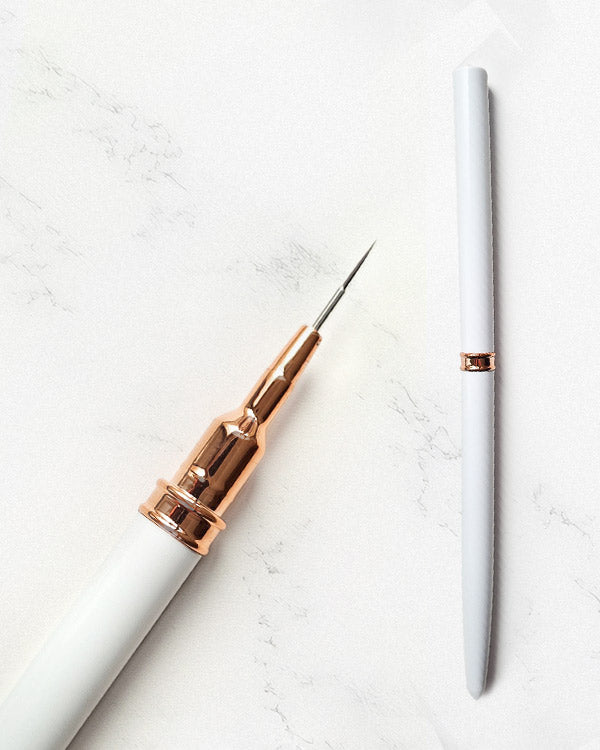 Fineliner Nailartpinsel weiß kurz 7mm