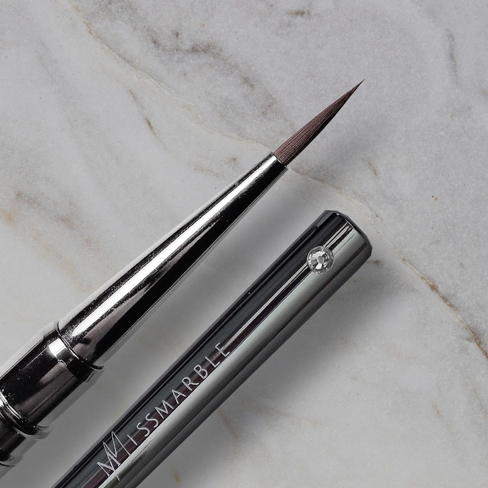 INK LINER brush "Moonstone"
