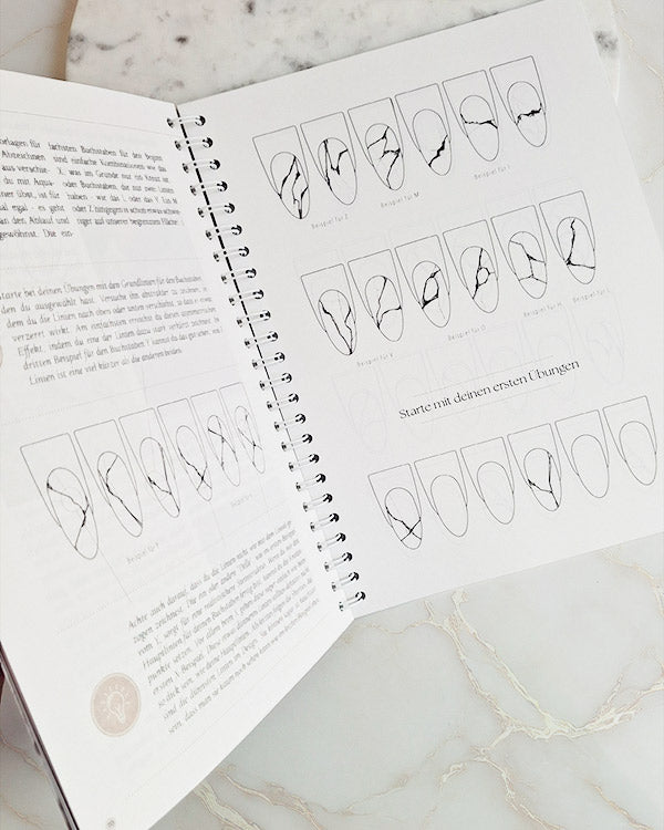 Set Buch - Secrets of Marble Nailart + Strukturfolie